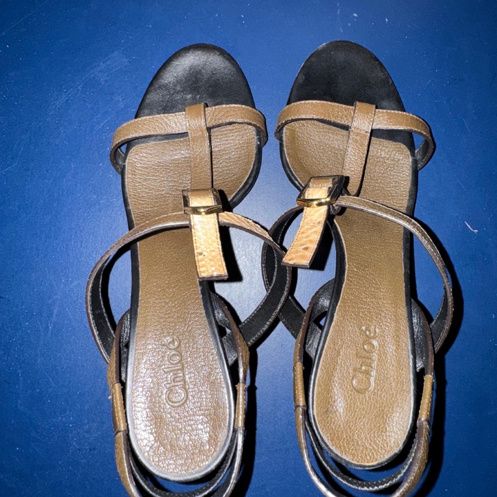 Chloe Black and Brown Strappy Sandals